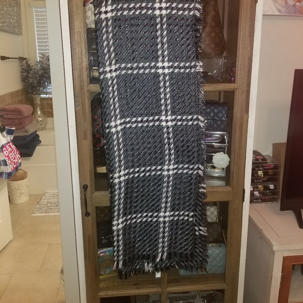Blanket scarf